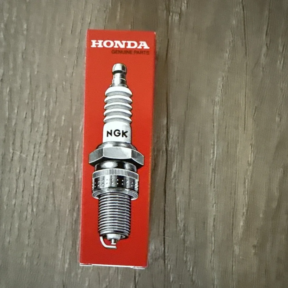 NEW 10 Pack Genuine Honda 98079-56846 Spark Plug  BPR6ES OEM‎